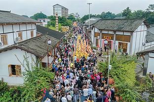 剧情会重演吗？曼城距榜首2分，过去3赛季蓝月均有12连胜+